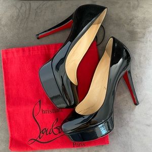 Christian Louboutin Black Bianca Patent Pumps